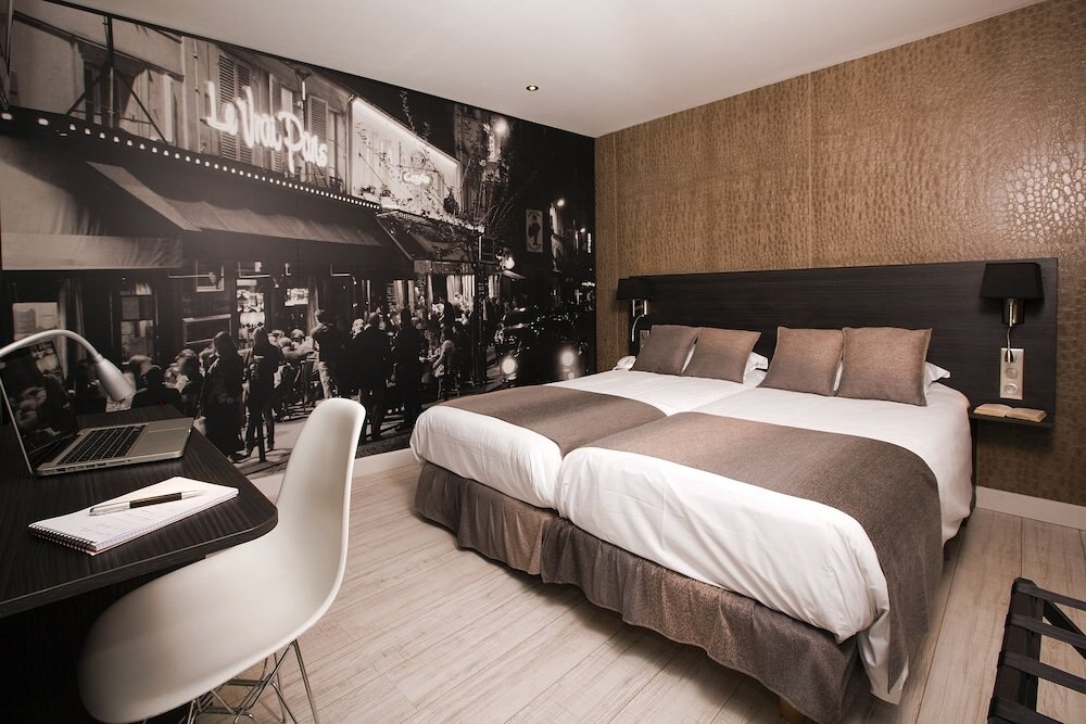 Hotel Eden Opéra Room Type - Superior Triple Room, 1 Bedroom