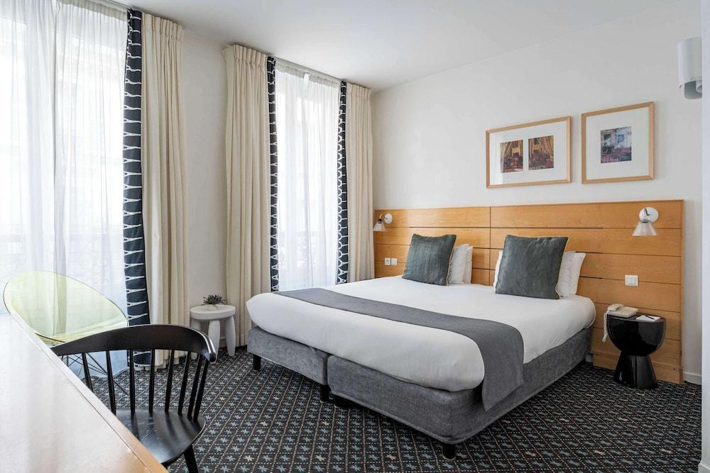 Hôtel Lorette - Astotel Room Type - Superior Double Room - Complimentary soft minibar,courtesy tray, Chromecast and digital press Hôtel Lorette - Astotel Room Type - Superior Double Room - Complimentary soft minibar,courtesy tray, Chromecast and digital press