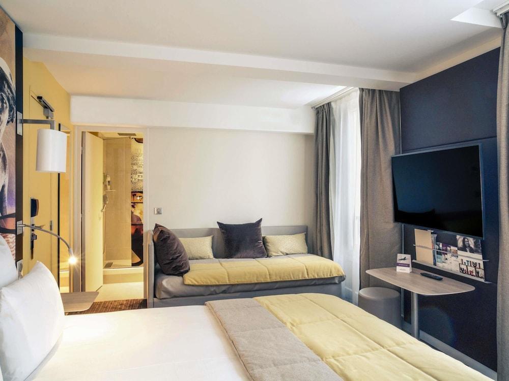 Mercure Paris 9 Pigalle Sacre-Coeur Room Type - Privilege, Room, 1 Queen Bed with Sofa bed