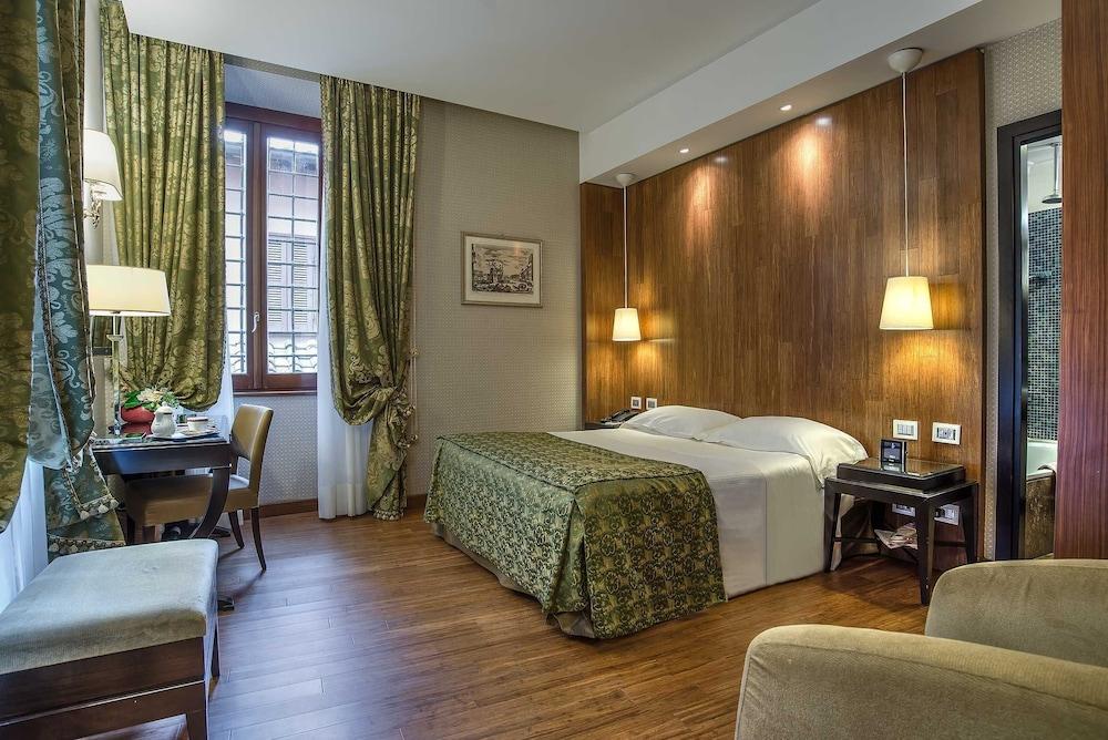 Albergo Del Senato Room Type - Standard Double Room