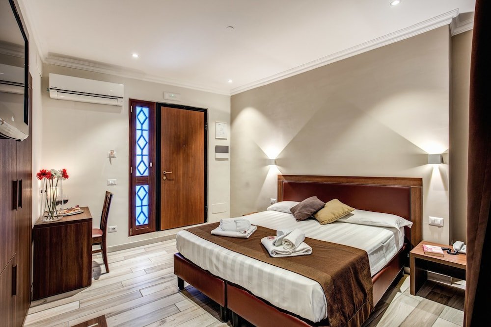 Rome Garden Hotel Room Type - Modern Double or Twin Room