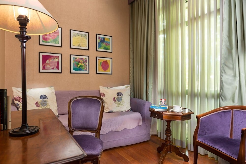 Fenix Hotel Room Type - Executive Room