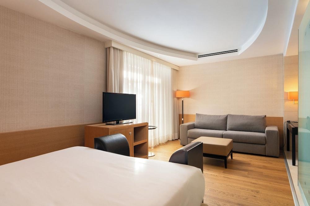 Precise House Mantegna Roma Room Type - Superior Triple Double Bed With Balcony Precise House Mantegna Roma Room Type - Superior Triple Double Bed With Balcony