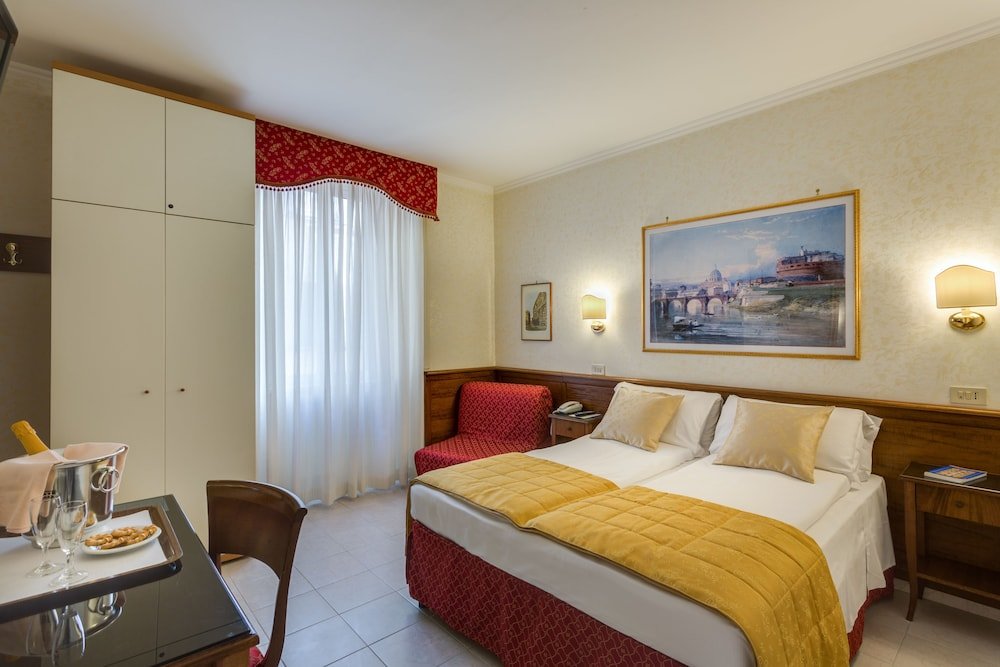 Hotel Silla Room Type - Standard Double or Twin Room