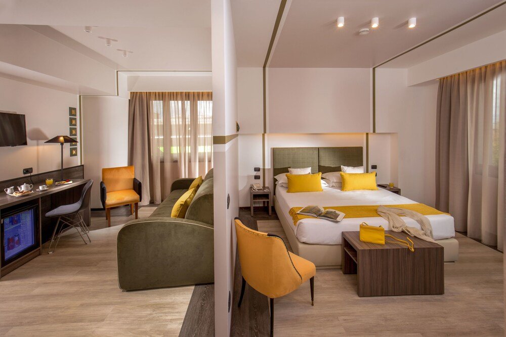 Hotel Domidea - Tap to explore photos