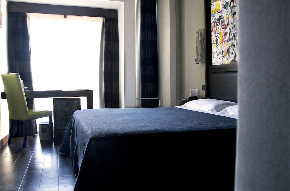 Twentyone Hotel Room Type - Standard Double Room