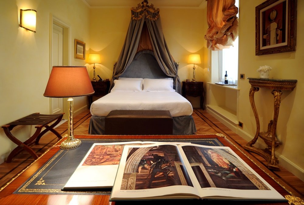 Hotel Villa Duse Room Type - Junior Suite Library