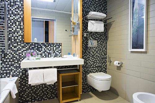 Novotel Roma Eur Room Type - Classic Room with Balcony