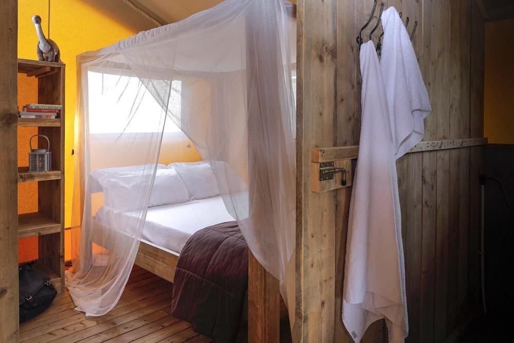 Camping Village Fabulous Room Type - Tent, 3 Bedrooms