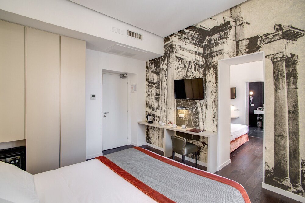 Hotel Abruzzi Room Type - Quadruple Room (Pantheon view)