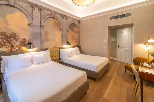 Hotel Accademia - Tap to explore photos