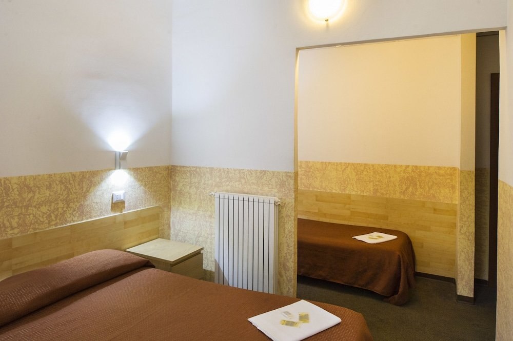 Hotel Acropoli - Tap to explore photos