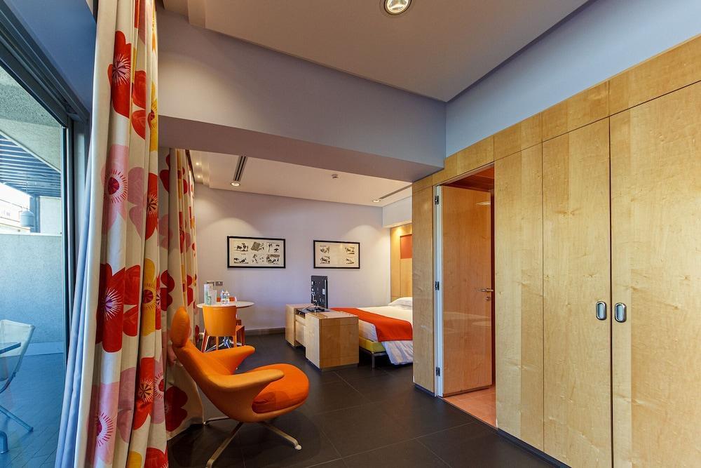 Albani Hotel Roma Room Type - Suite Junior con Moquette o Pavimento