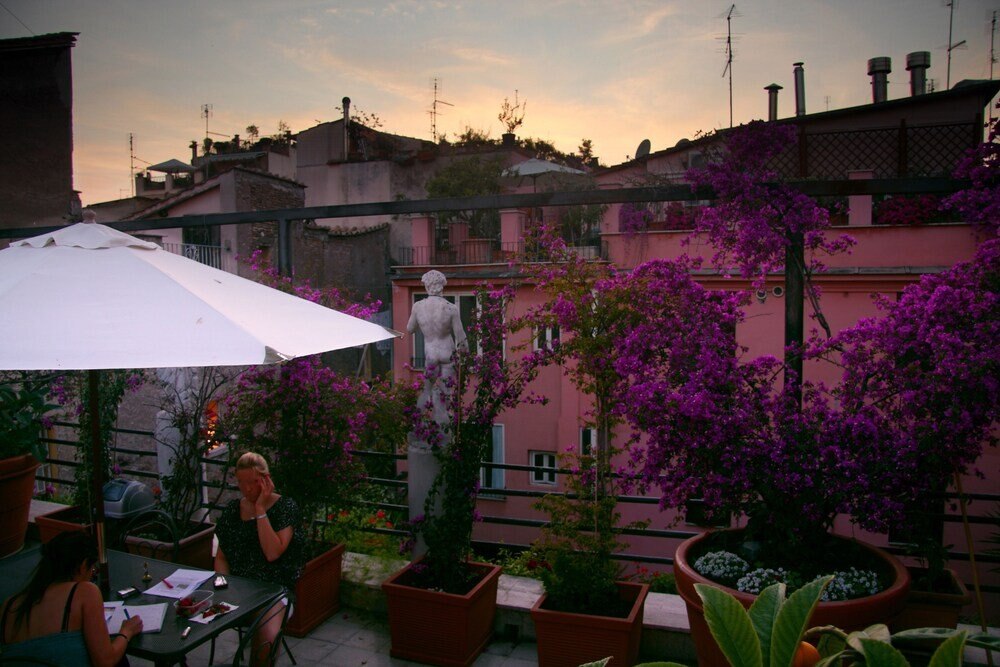Hotel Sole Roma - Tap to explore photos