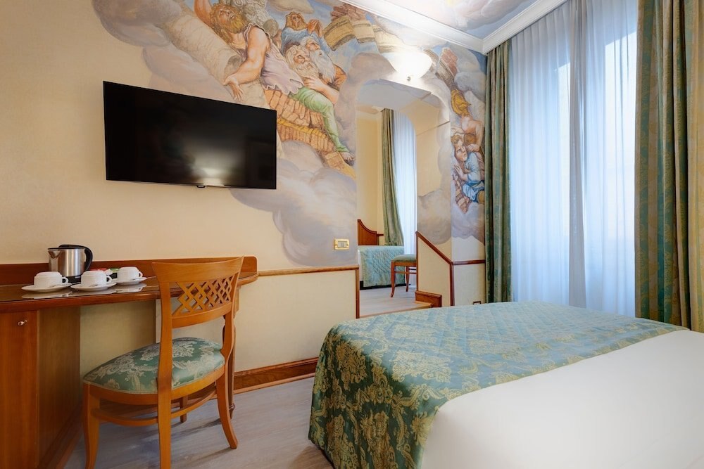 Hotel Amalfi Room Type - Triple Room