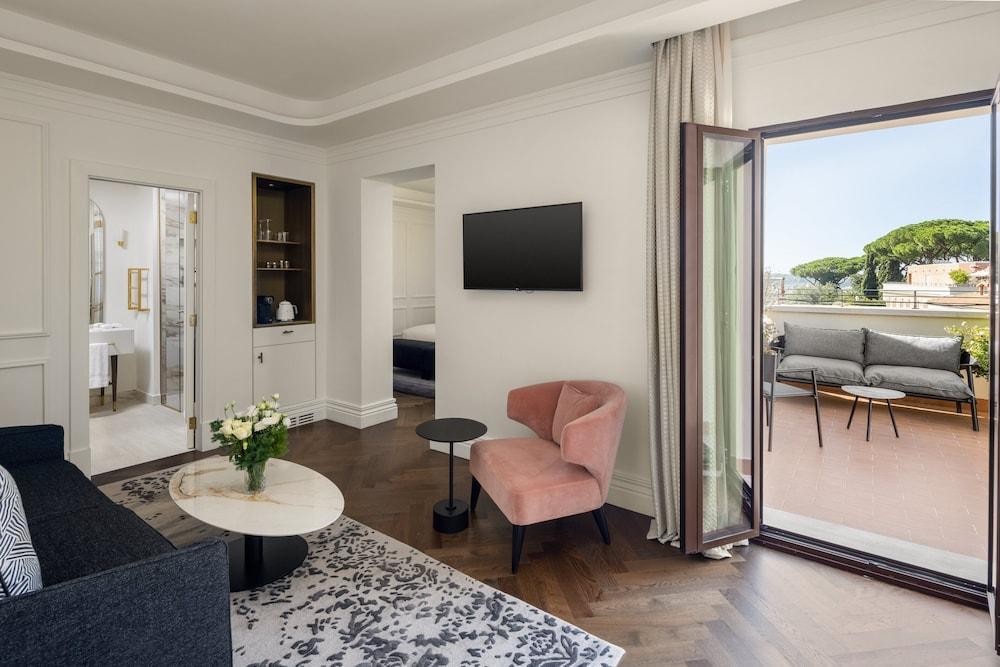 Intercontinental Rome Ambasciatori Palace Room Type - Suite, 1 Bedroom, Balcony
