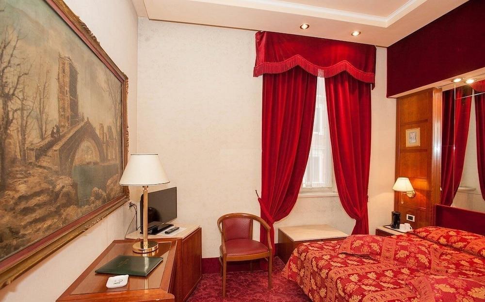 LH Hotel Andreotti Room Type - Standard Double or Twin Room