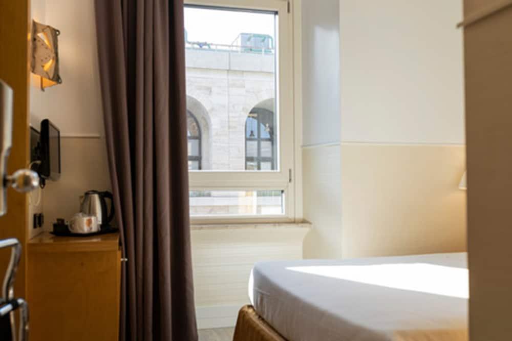 Hotel Aphrodite Room Type - Small Double Room