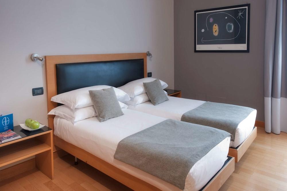 Best Western Ars Hotel Room Type - Standard Room, 2 Twin Beds, Non Smoking