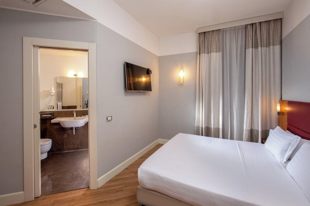 Best Western Hotel Astrid Room Type - 1 Queen Bed, Superior Room