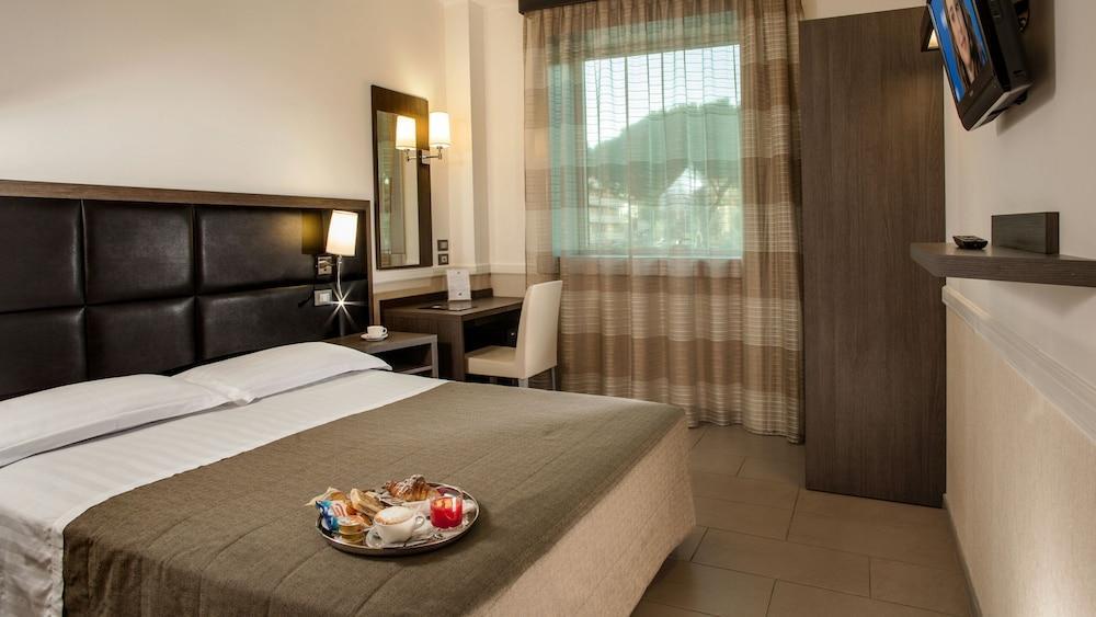 Hotel Artis Room Type - Double or Twin Room Hotel Artis Room Type - Double or Twin Room