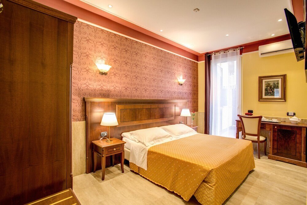 Aurelius Art Gallery Hotel Room Type - Classic Double or Twin Room