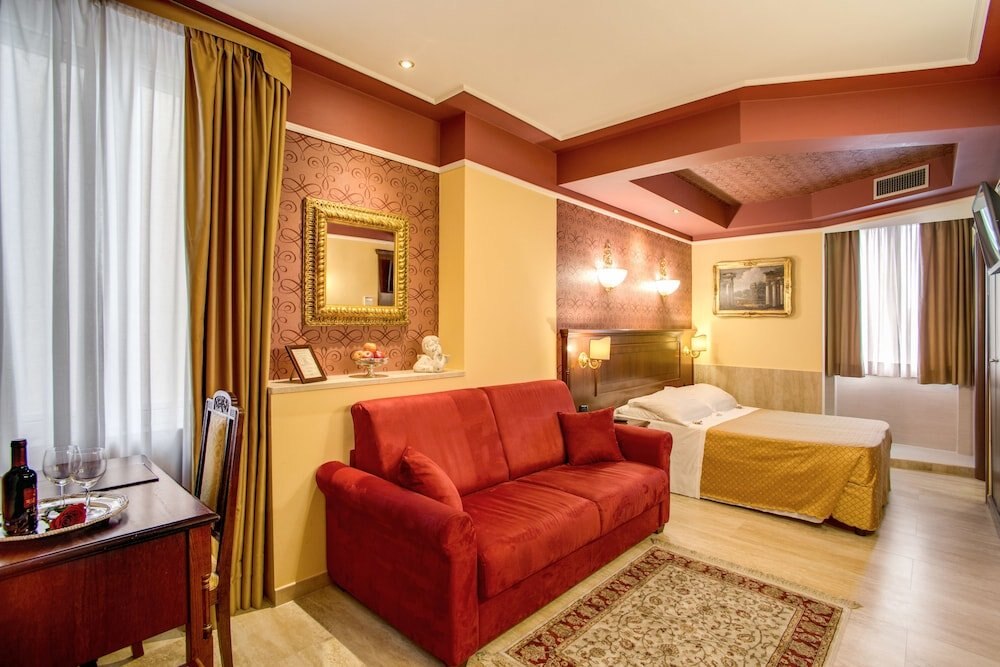 Aurelius Art Gallery Hotel Room Type - Triple Room