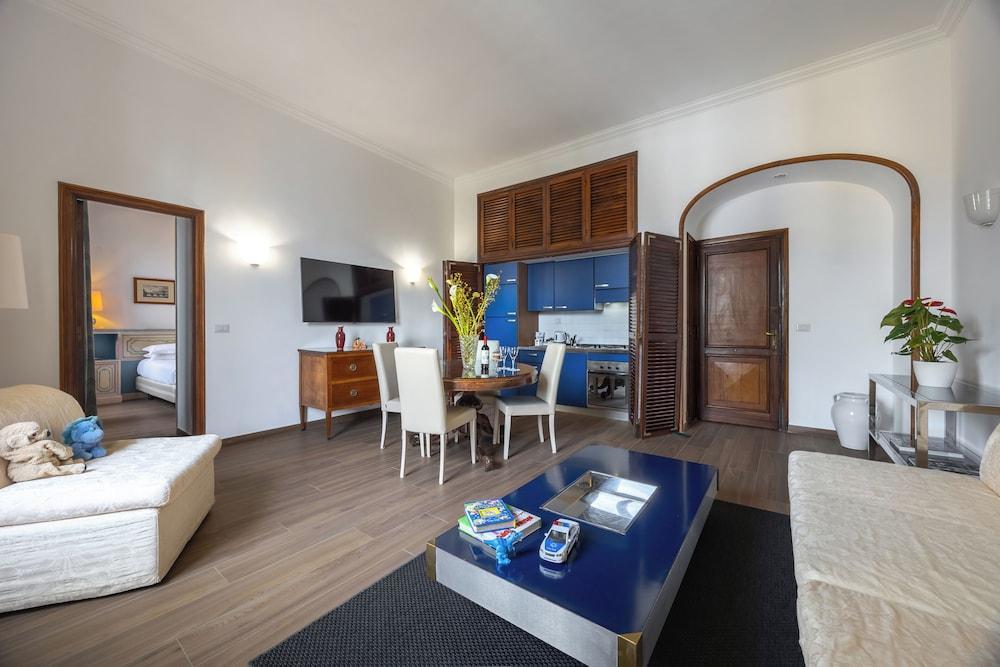 Aldrovandi Residence City Suites Room Type - Junior Suite Aldrovandi Residence City Suites Room Type - Junior Suite