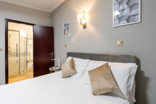 Portafortuna Guesthouse - Tap to explore photos