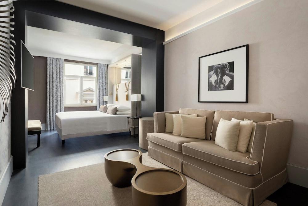Sina Bernini Bristol, Autograph Collection Room Type - Junior Suite, 1 Bedroom (View) Sina Bernini Bristol, Autograph Collection Room Type - Junior Suite, 1 Bedroom (View)