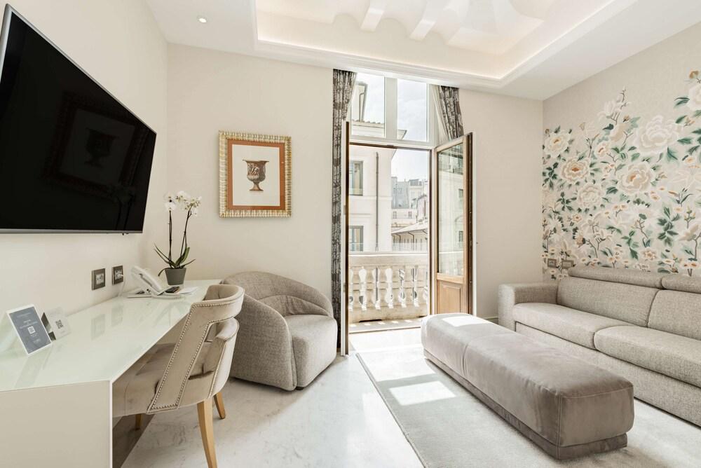 Aleph Rome Hotel, Curio Collection by Hilton Room Type - Suite, 1 King Bed with Sofa bed (Aleph) Aleph Rome Hotel, Curio Collection by Hilton Room Type - Suite, 1 King Bed with Sofa bed (Aleph)