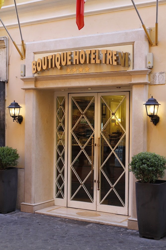 Boutique Hotel Trevi - Tap to explore photos