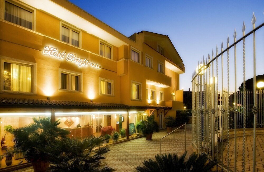 Hotel Bright - Tap to explore photos