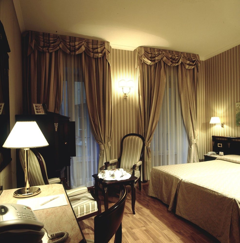 Hotel Gambrinus - Tap to explore photos