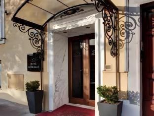 Hotel Best Roma - Tap to explore photos