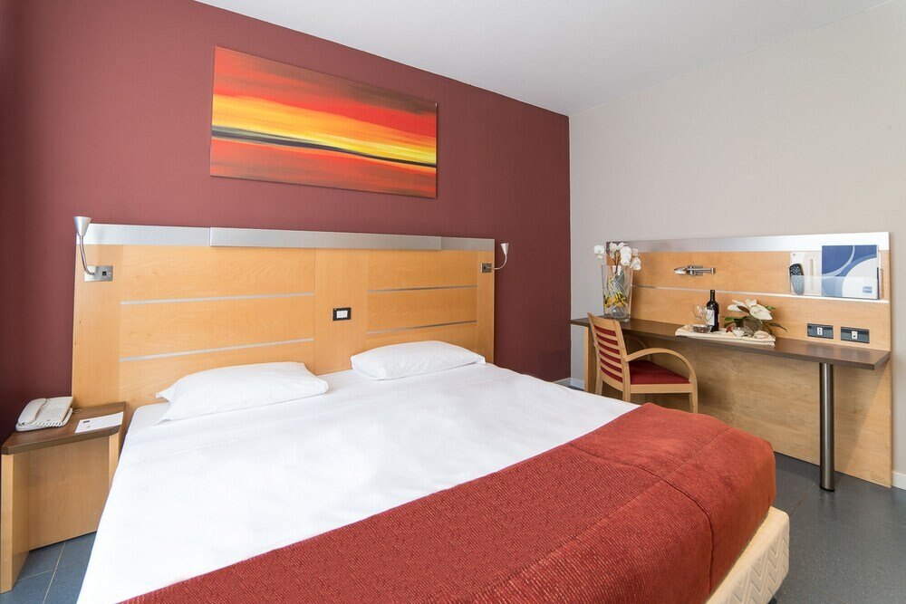 Sotel Nomentana Room Type - Basic Room