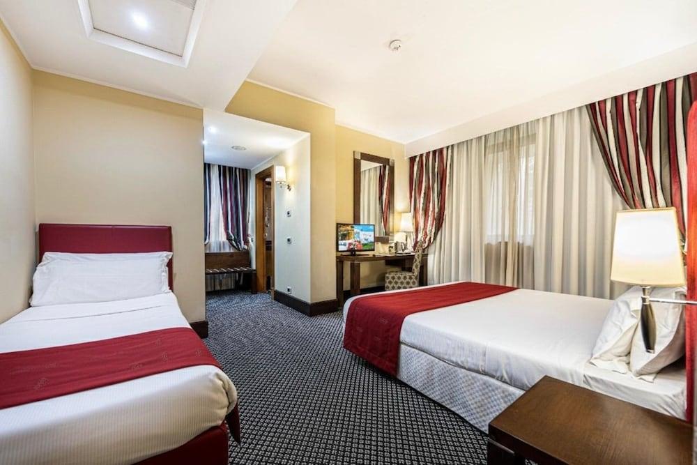 Cardinal Hotel St. Peter Room Type - Triple Room