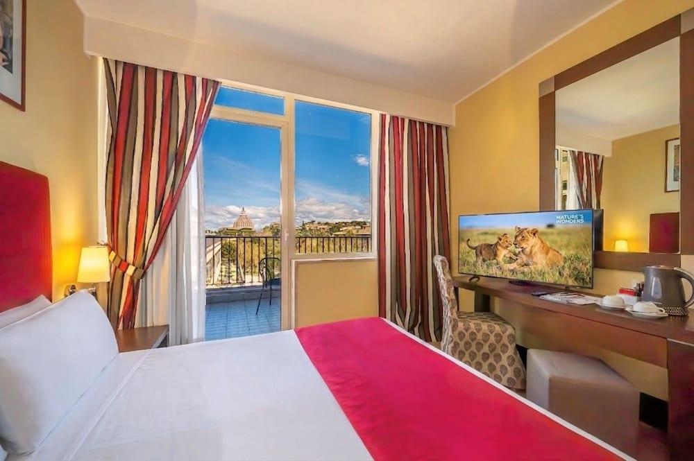 Cardinal Hotel St. Peter Room Type - Camera Superior con letto matrimoniale o 2 letti singoli, vista città con terrazza