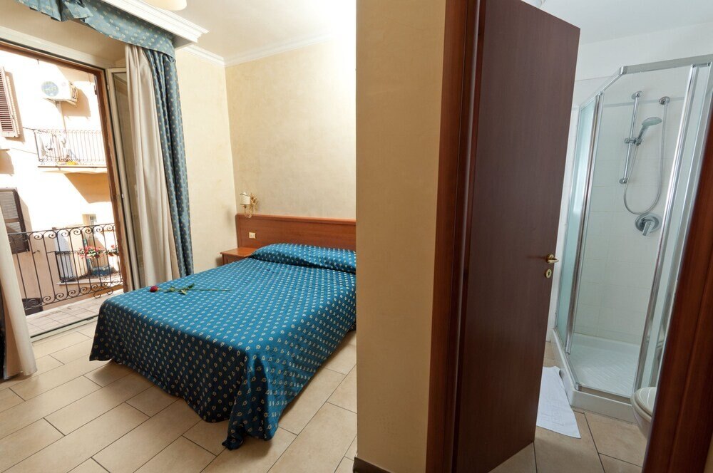 Cesar Palace - B&B Room Type - Double Room