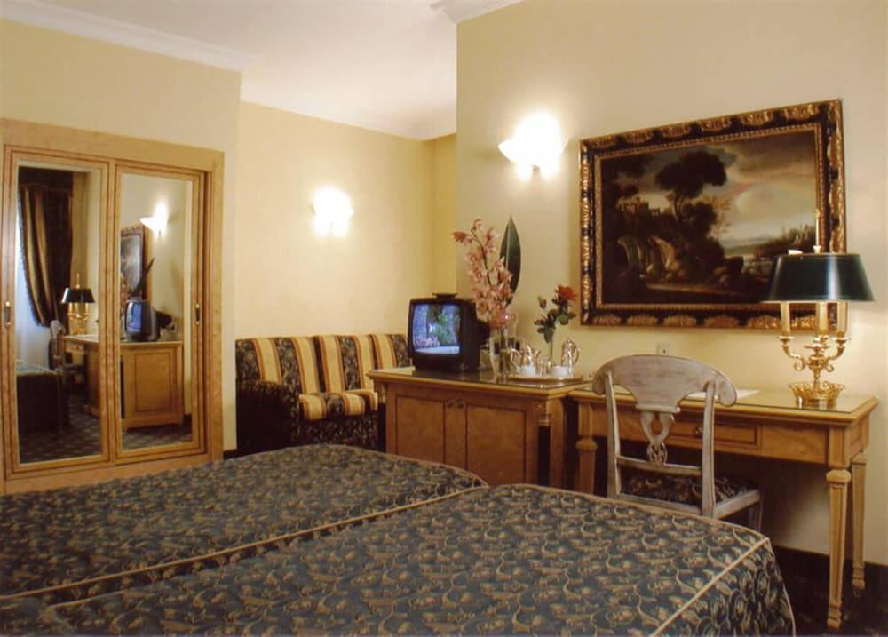 Champagne Palace Hotel Room Type - Superior Double or Twin Room Champagne Palace Hotel Room Type - Superior Double or Twin Room