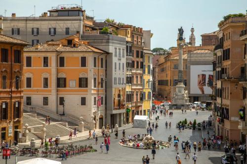 Condotti Boutique Hotel - Tap to explore photos