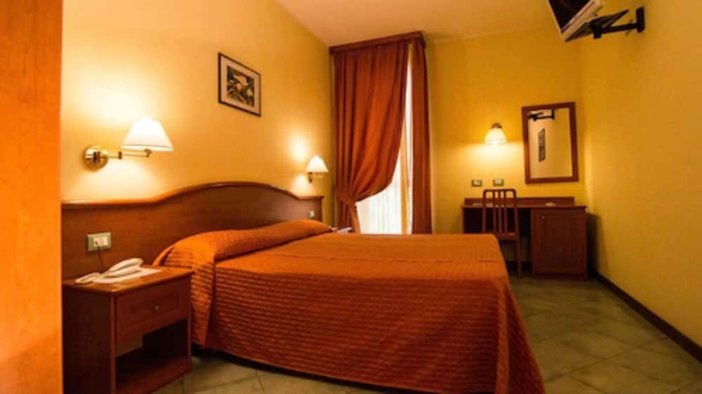 Hotel degli Amici Room Type - Standard Double Room
