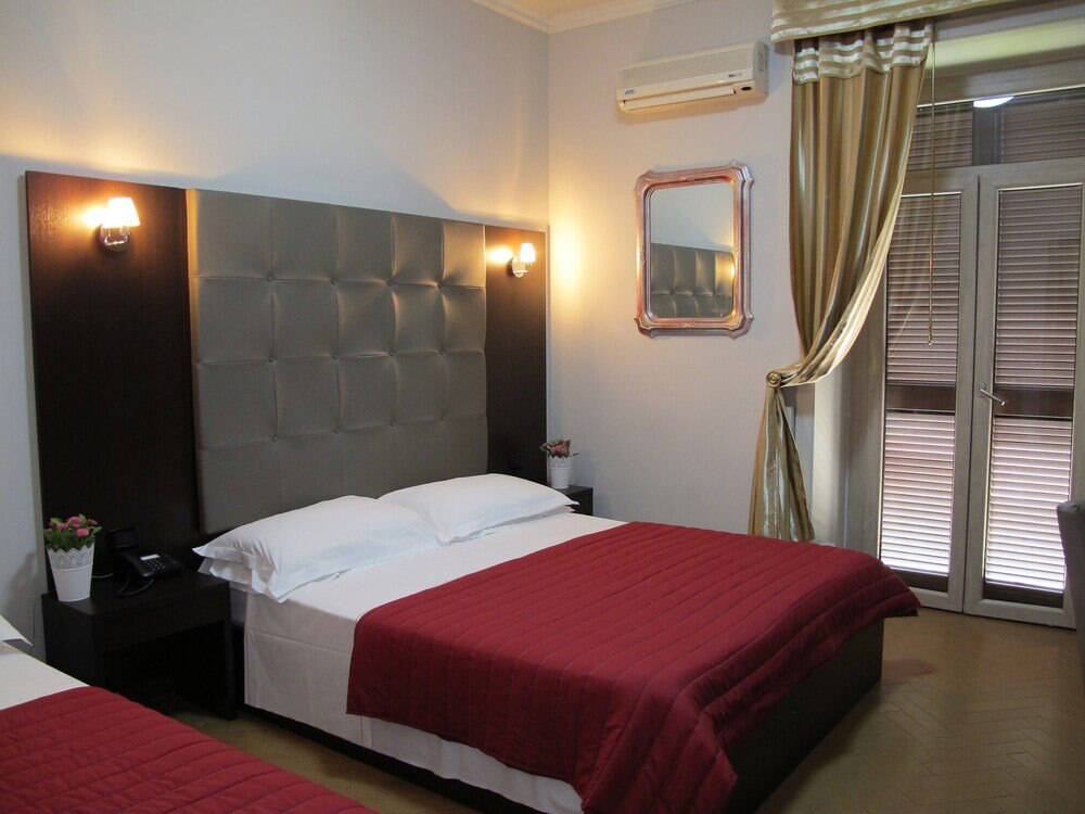 Hotel D'Este Room Type - Triple Room