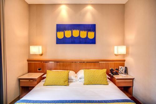 Hotel Diocleziano - Tap to explore photos