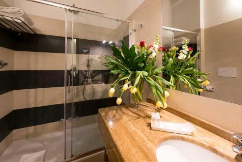 Hotel Duca d'Alba Room Type - Triple Room - Dependance, Via Leonina 16