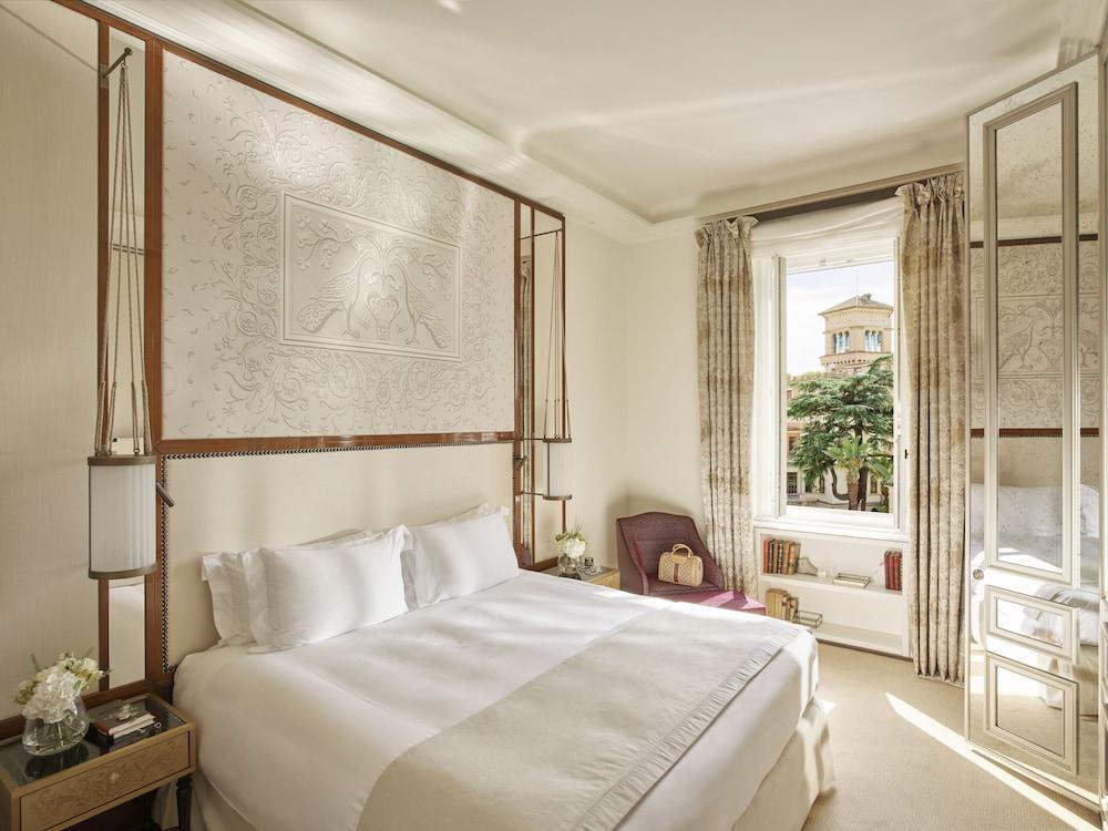 Hotel Eden - Dorchester Collection Room Type - Classic Suite Hotel Eden - Dorchester Collection Room Type - Classic Suite