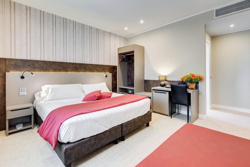 Hotel Eurogarden Room Type - Superior Double Room Hotel Eurogarden Room Type - Superior Double Room
