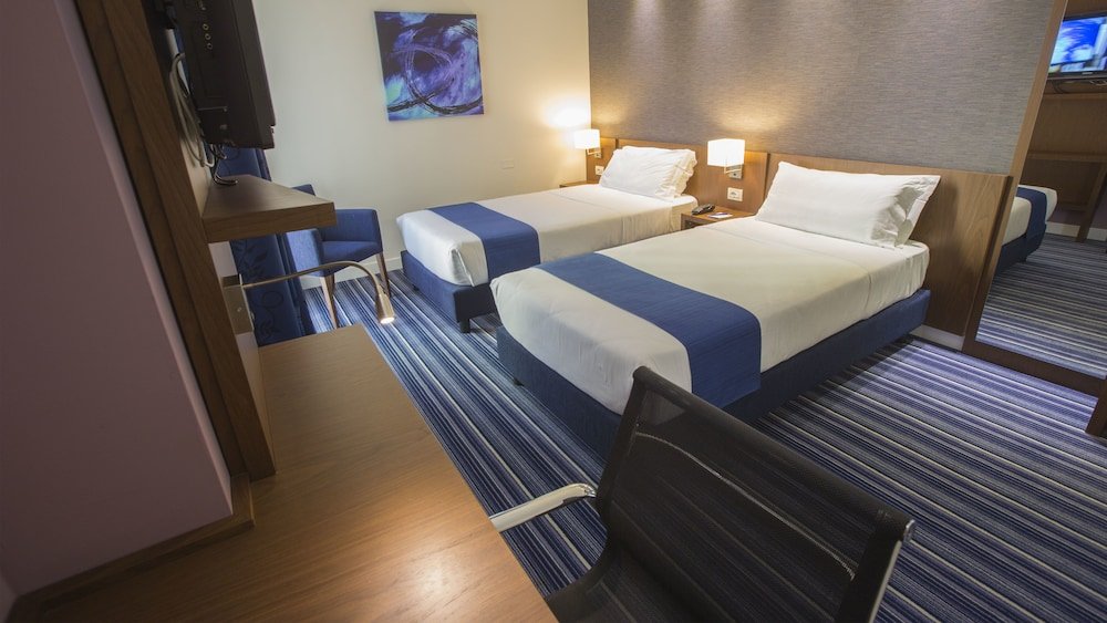 GP Hotel Room Type - Standard Twin Room