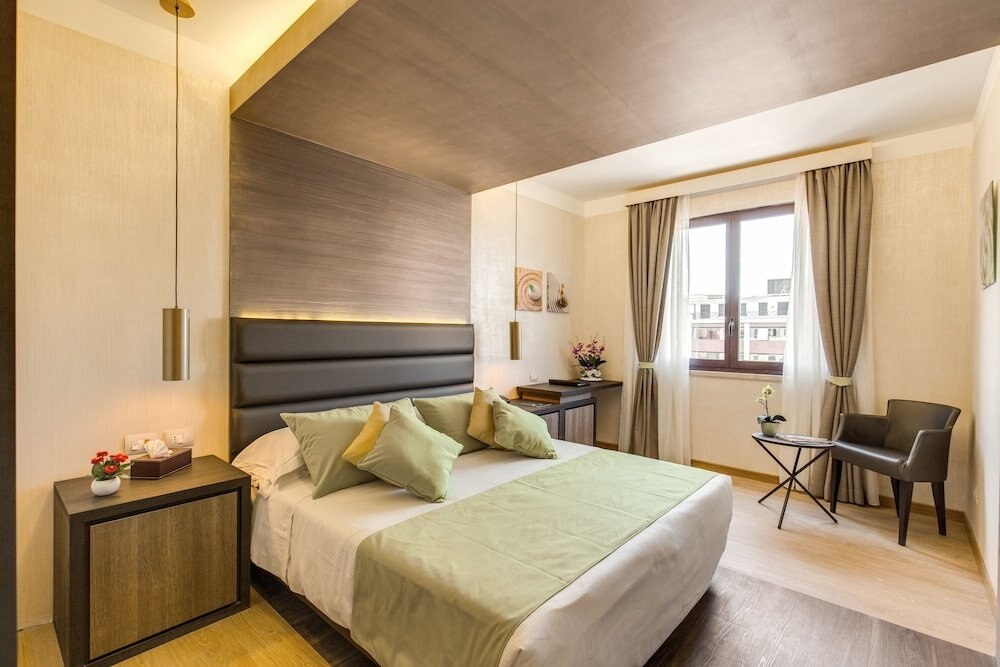 Warmthotel Room Type - Classic Double Room
