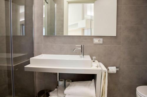 Lungotevere Suite Room Type - Suite with Balcony